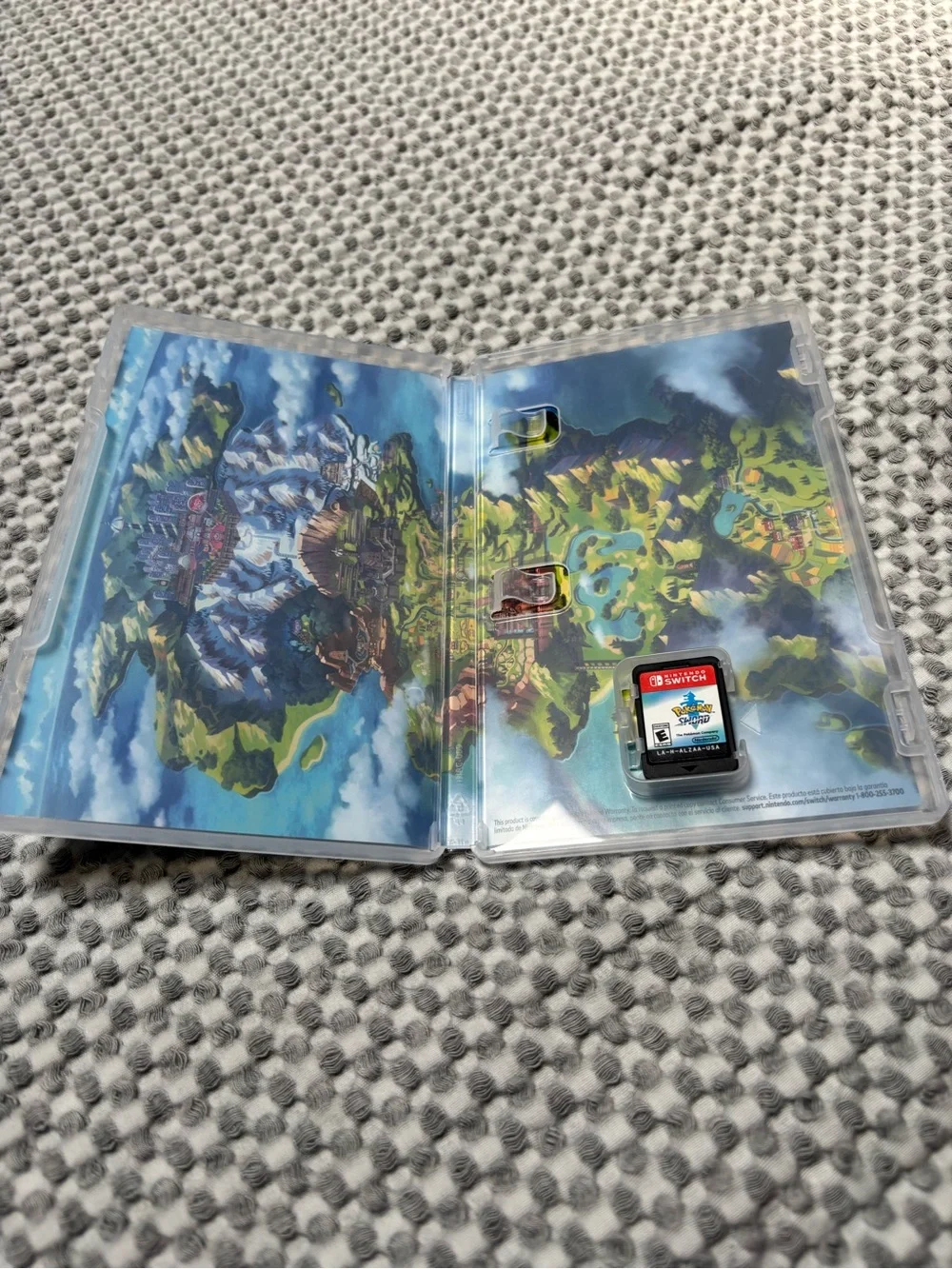 Nintendo Switch Pokemon Sword Game 2019 EUC